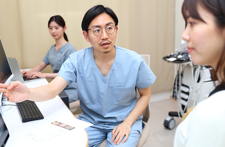 経験豊富な内視鏡専門医による「やさしく、正確な胃カメラ・大腸カメラ」